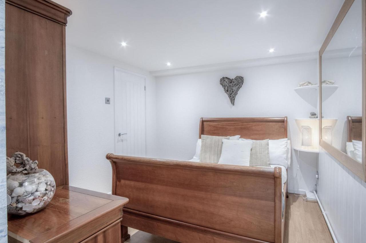Captains Walk - 4 Bedroom Apartment - ซอนเดอร์สฟุต ภายนอก รูปภาพ