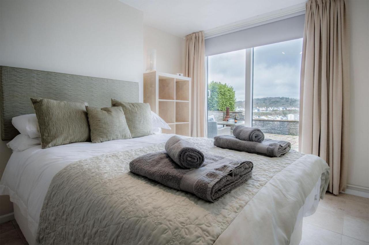 Captains Walk - 4 Bedroom Apartment - ซอนเดอร์สฟุต ภายนอก รูปภาพ