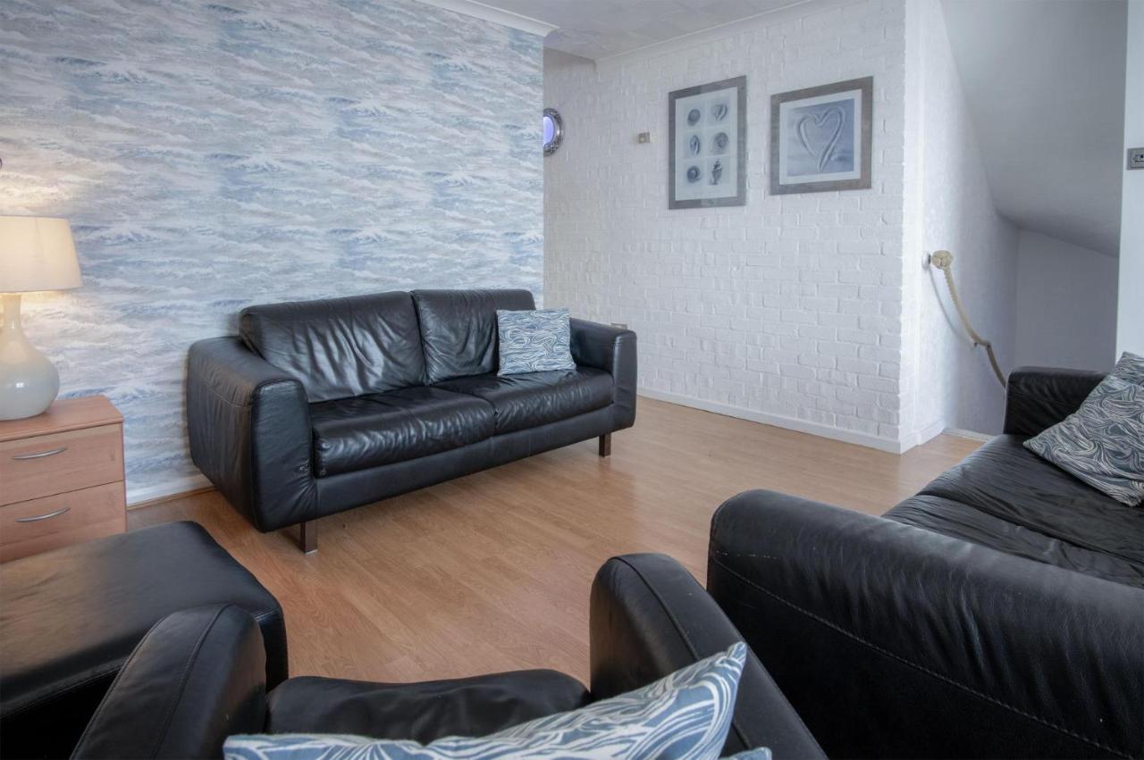 Captains Walk - 4 Bedroom Apartment - ซอนเดอร์สฟุต ภายนอก รูปภาพ