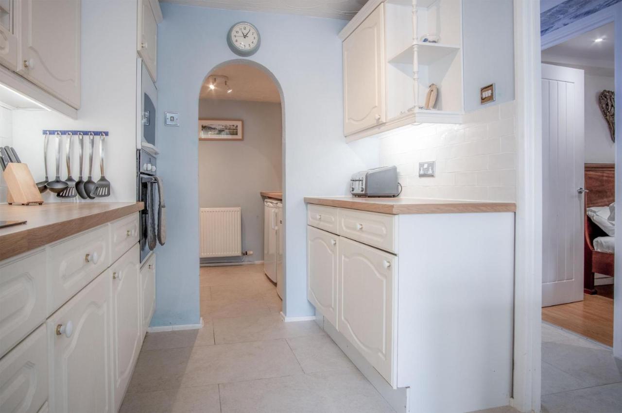 Captains Walk - 4 Bedroom Apartment - ซอนเดอร์สฟุต ภายนอก รูปภาพ