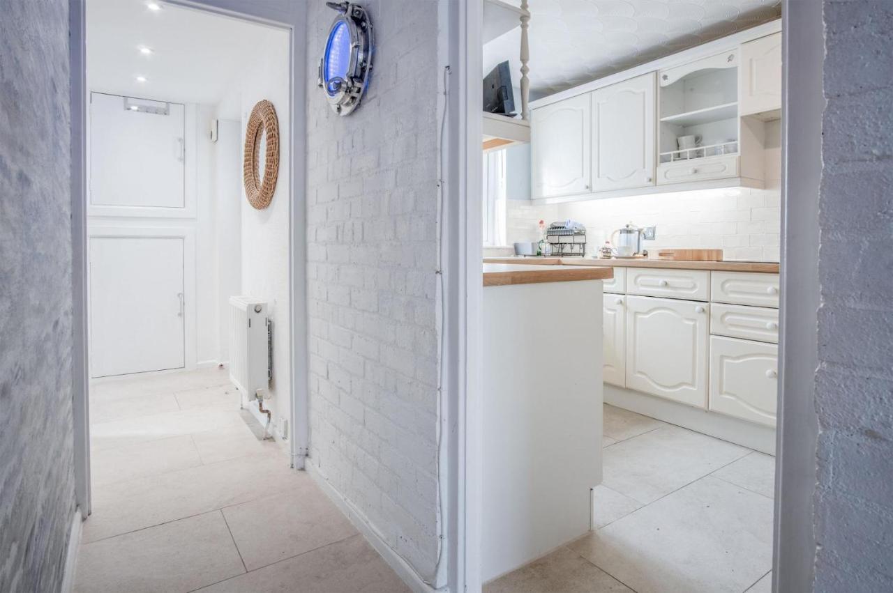 Captains Walk - 4 Bedroom Apartment - ซอนเดอร์สฟุต ภายนอก รูปภาพ